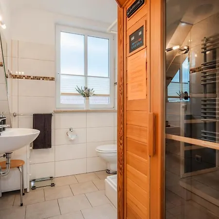 Sunshine Semesterbostad